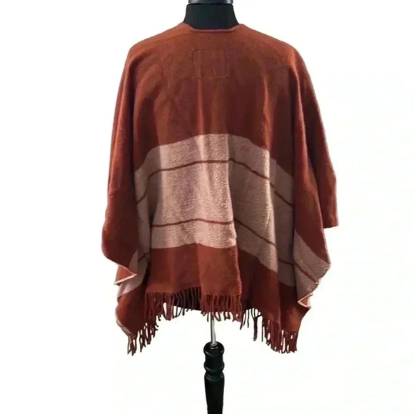 American Eagle Rust Striped Fringe Poncho Shawl Size One Size - Picture 3 of 8